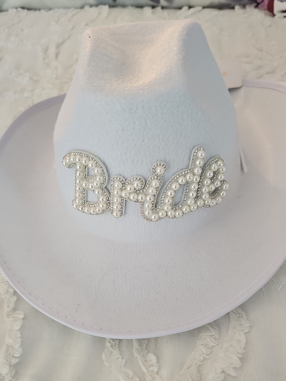 Pearl Script 'Bride' White Cowboy Hat